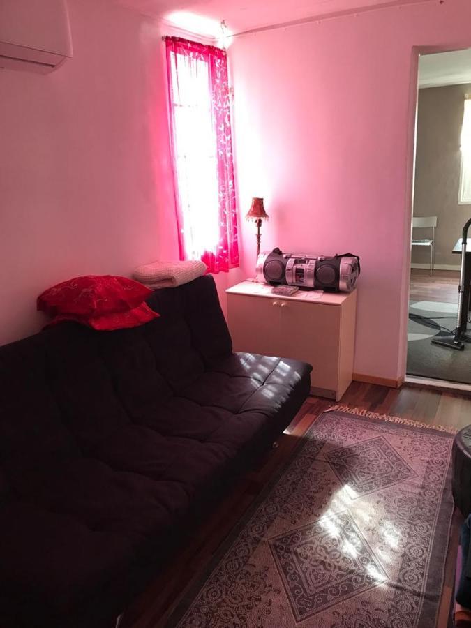 Vacker Hus I Naturen Froseke Экстерьер фото